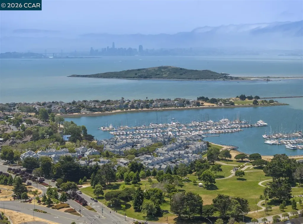 619 Commodore Drive Richmond CA 94804