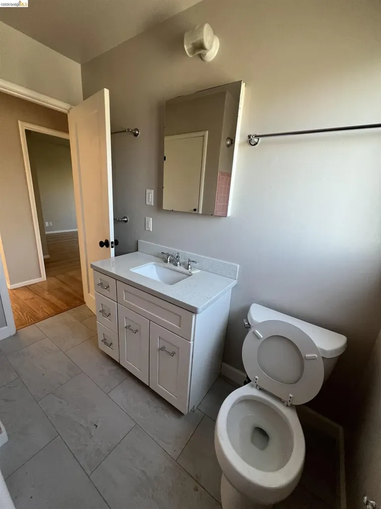 2635 Monte Vista Avenue El Cerrito CA 94530