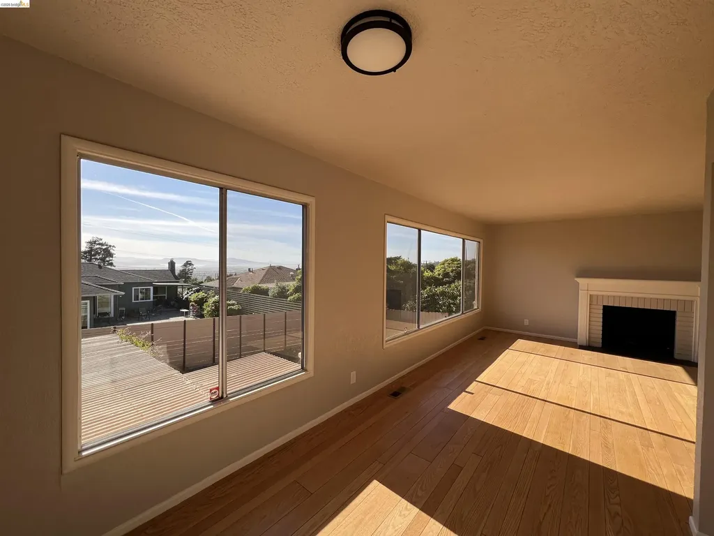 2635 Monte Vista Avenue El Cerrito CA 94530