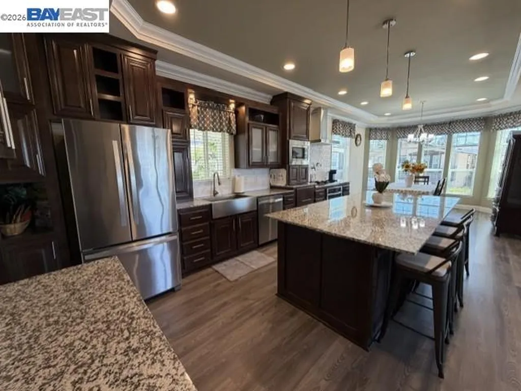 3263 Vineyard Avenue #124 Pleasanton CA 94566