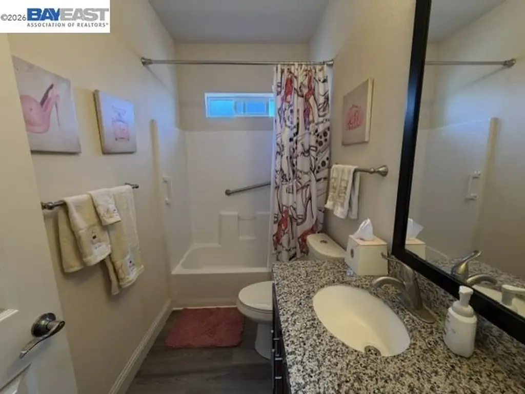 3263 Vineyard Avenue #124 Pleasanton CA 94566