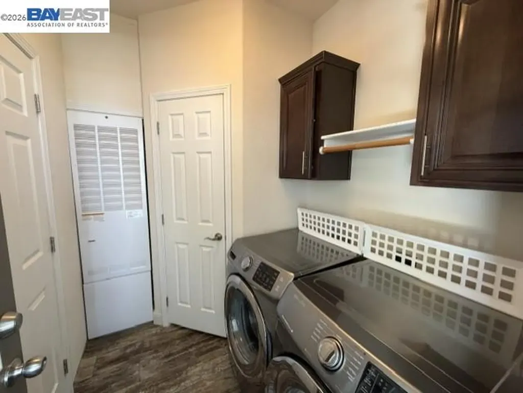 3263 Vineyard Avenue #124 Pleasanton CA 94566