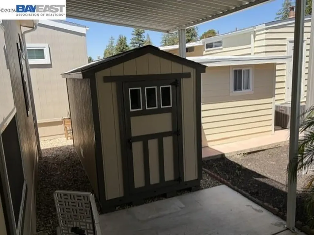 3263 Vineyard Avenue #124 Pleasanton CA 94566