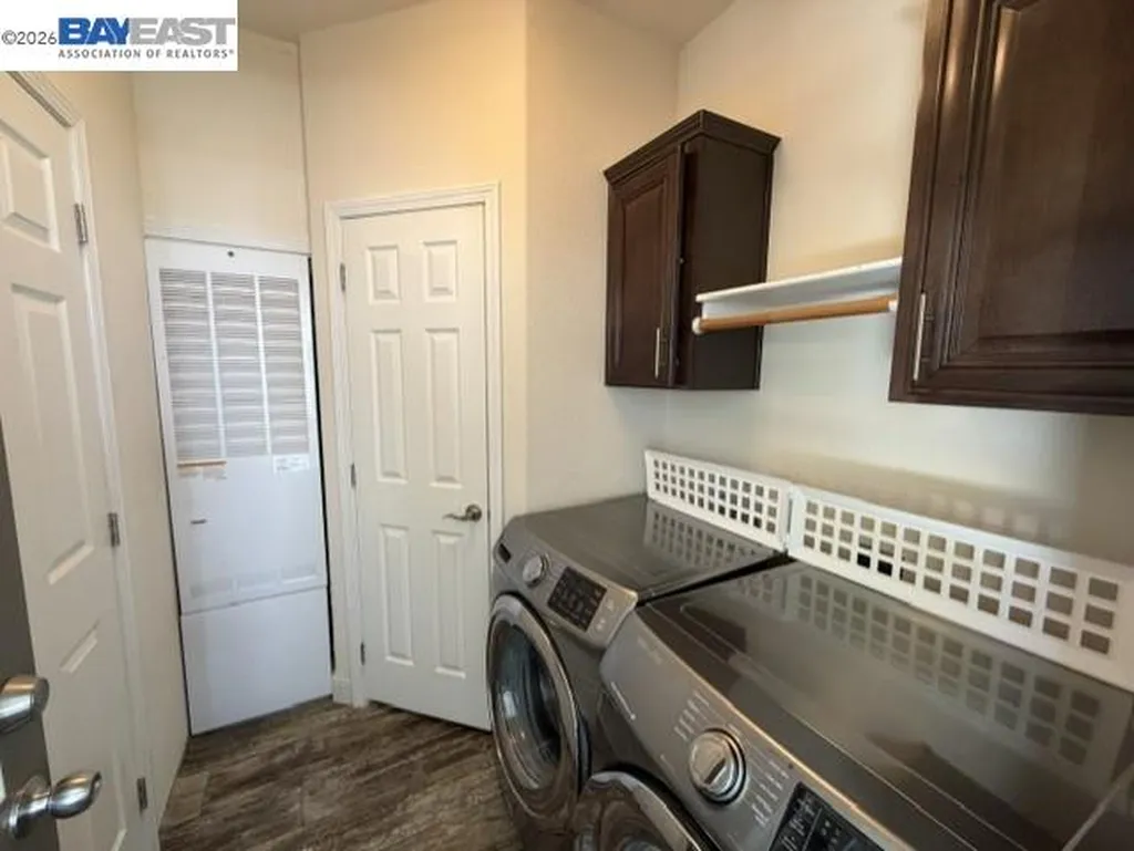 3263 Vineyard Avenue #124 Pleasanton CA 94566
