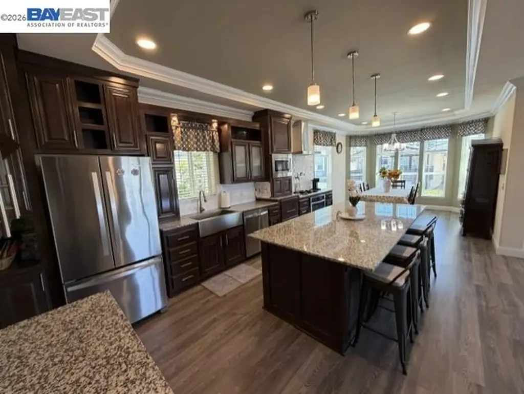 3263 Vineyard Avenue #124 Pleasanton CA 94566