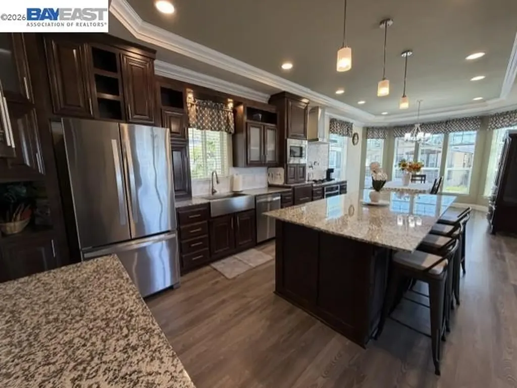 3263 Vineyard Avenue #124 Pleasanton CA 94566