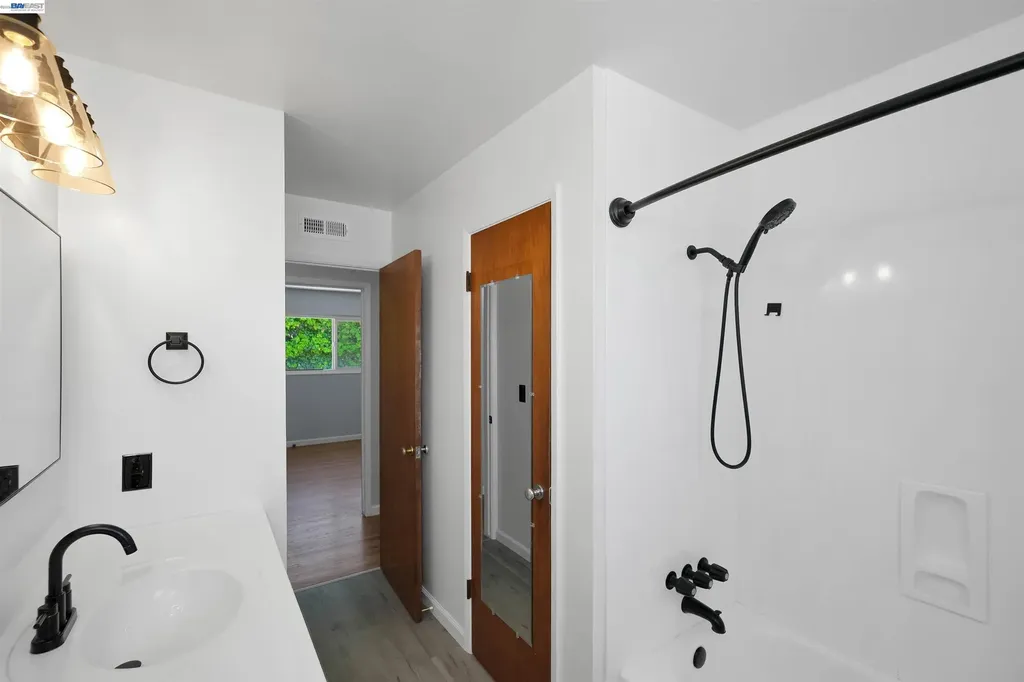 5246 Abbey Court Newark CA 94560