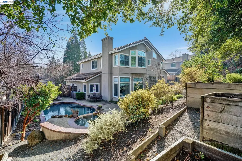 36 Savona Court Danville CA 94526