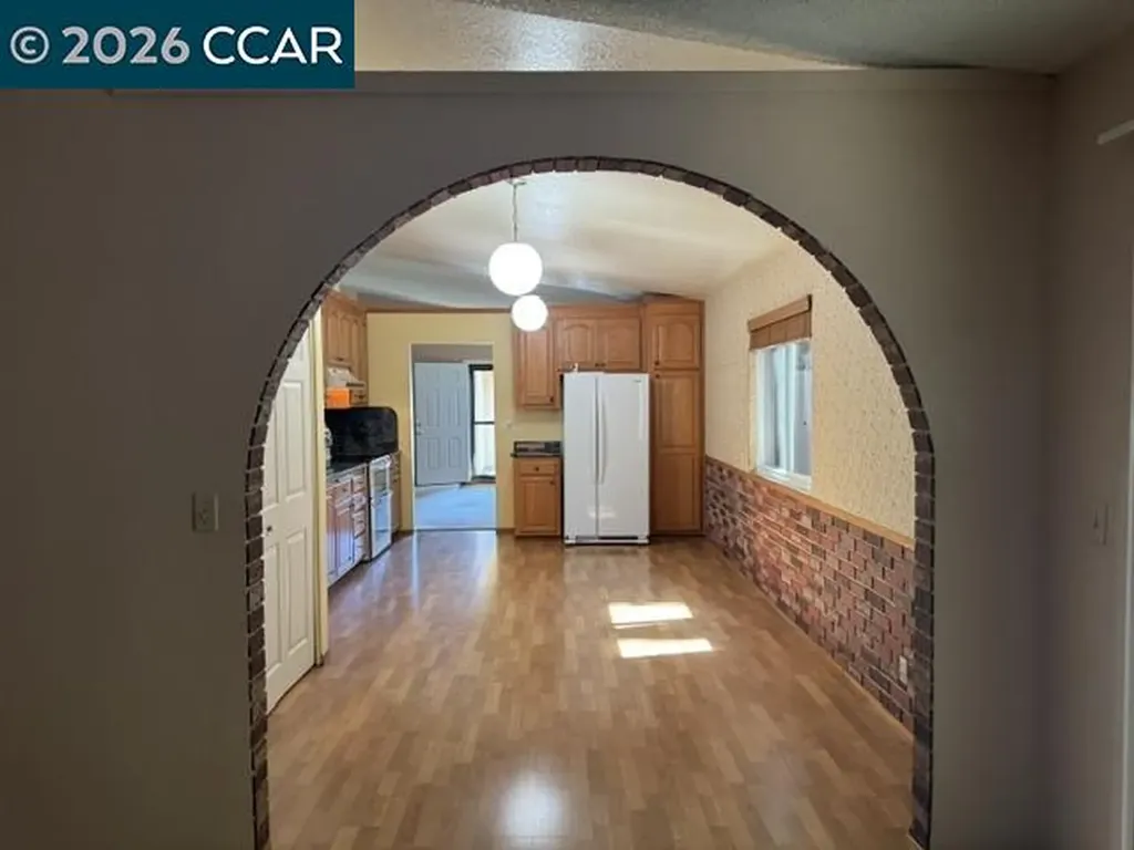1827 Alamo Drive Vacaville CA 95687