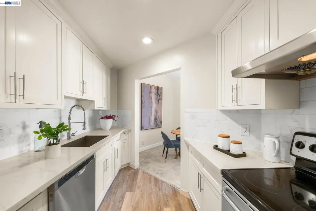 1930 Barrymore Common Fremont CA 94538