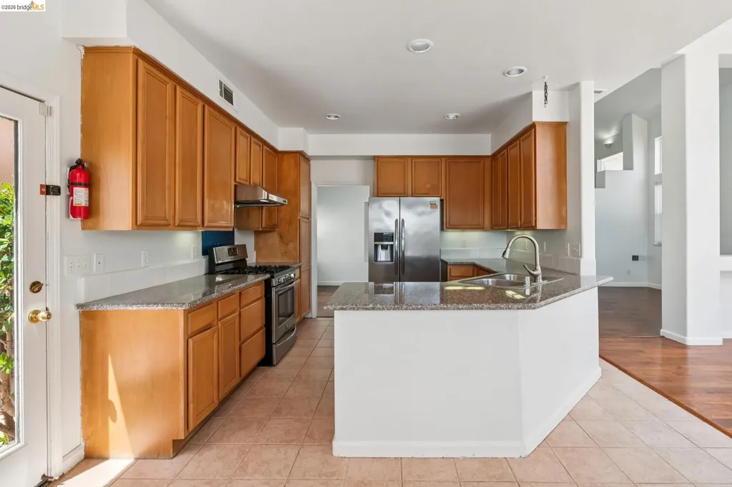 154 Camino Del Sol Vallejo CA 94591