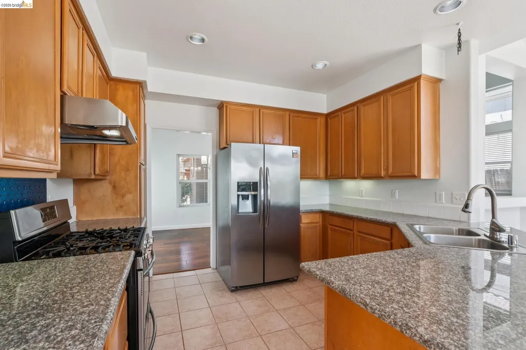 154 Camino Del Sol Vallejo CA 94591