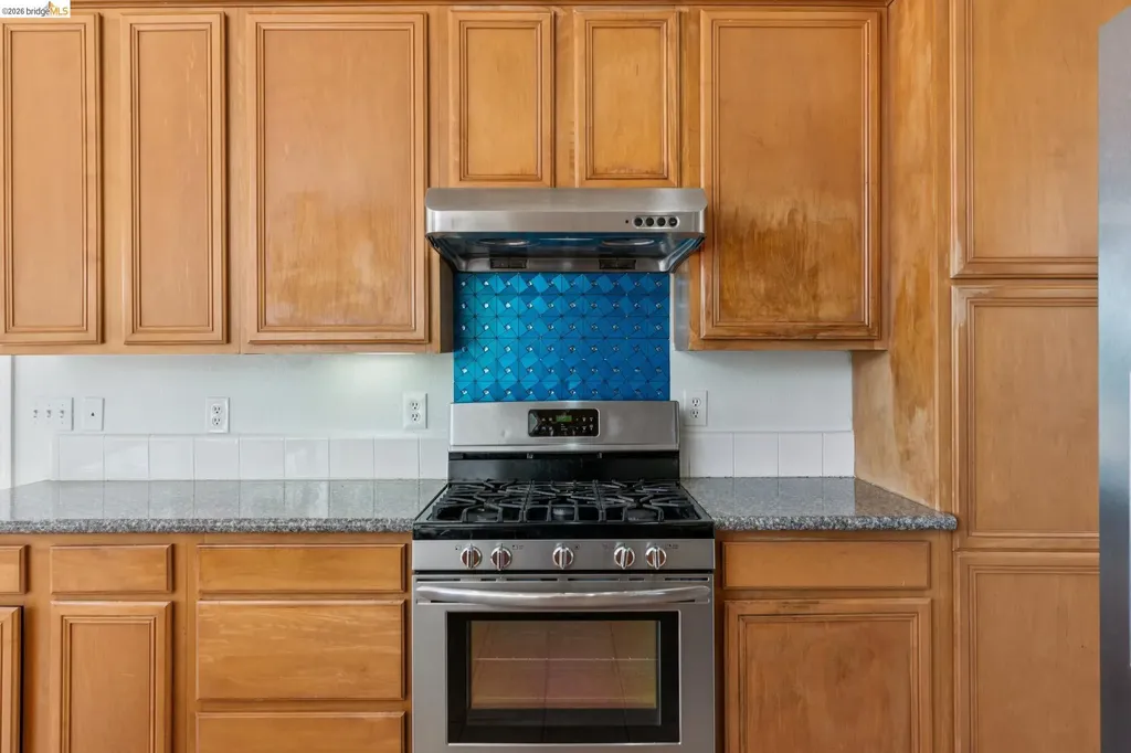 154 Camino Del Sol Vallejo CA 94591