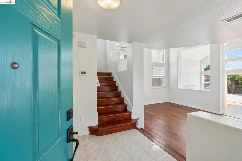154 Camino Del Sol Vallejo CA 94591