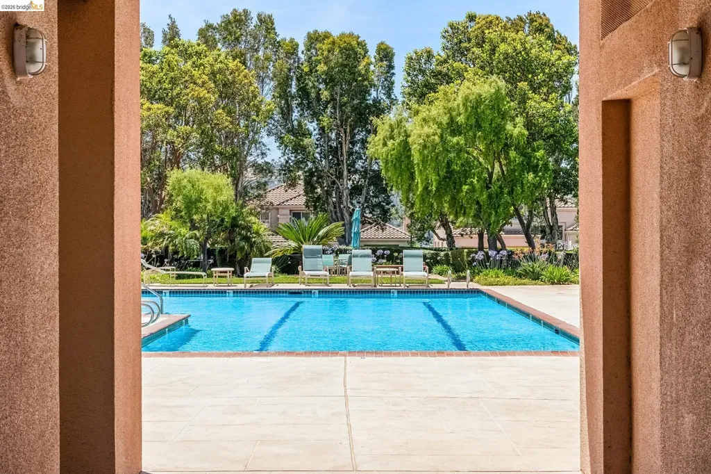 154 Camino Del Sol Vallejo CA 94591