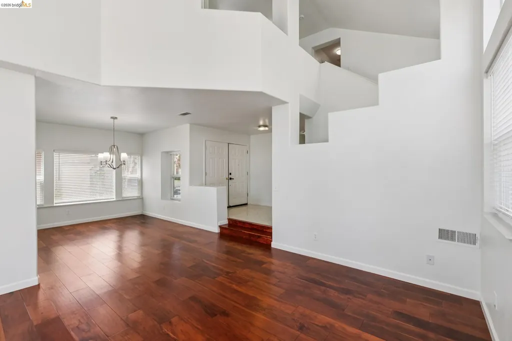 154 Camino Del Sol Vallejo CA 94591