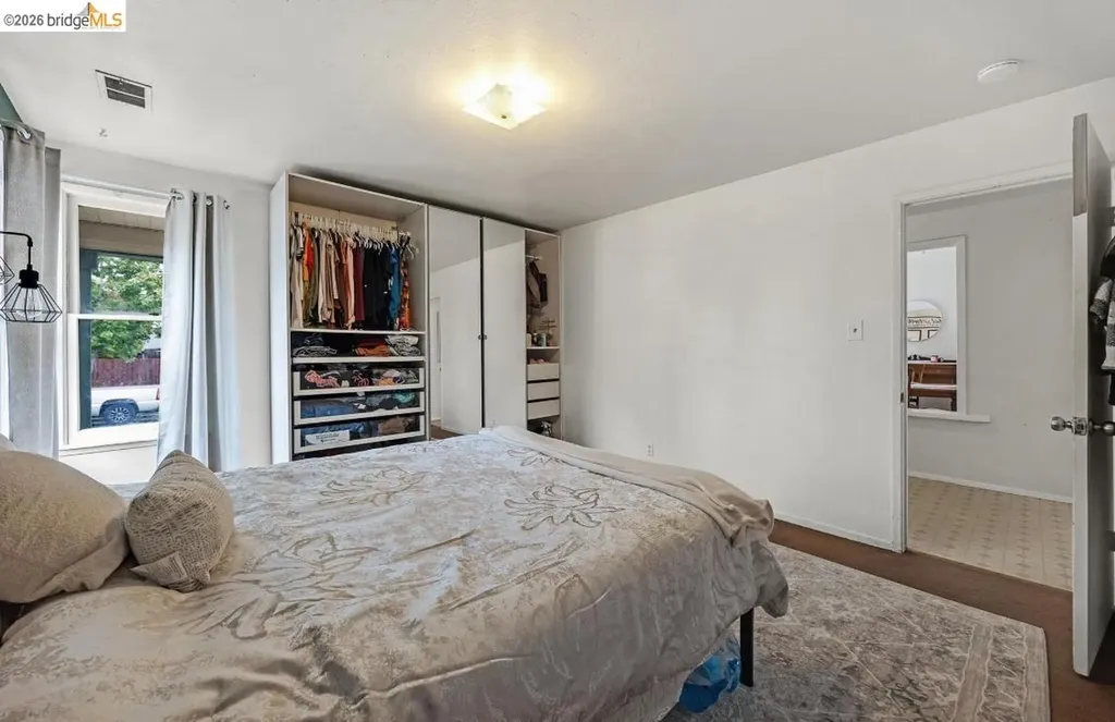 220 Perkins Avenue Vallejo CA 94590