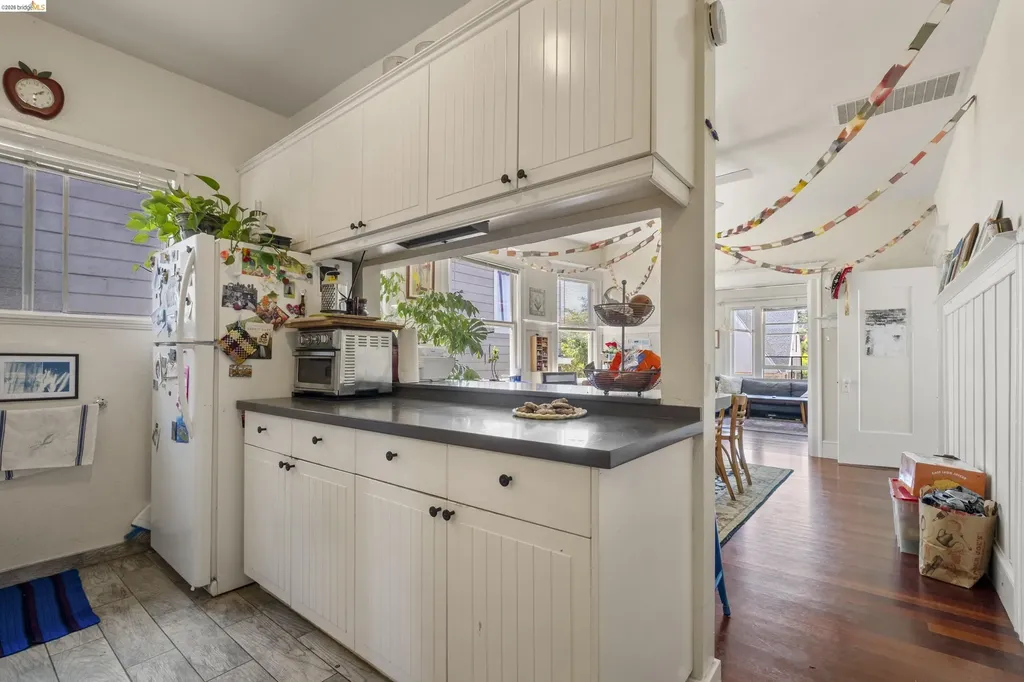 1032 Magnolia Street Oakland CA 94607