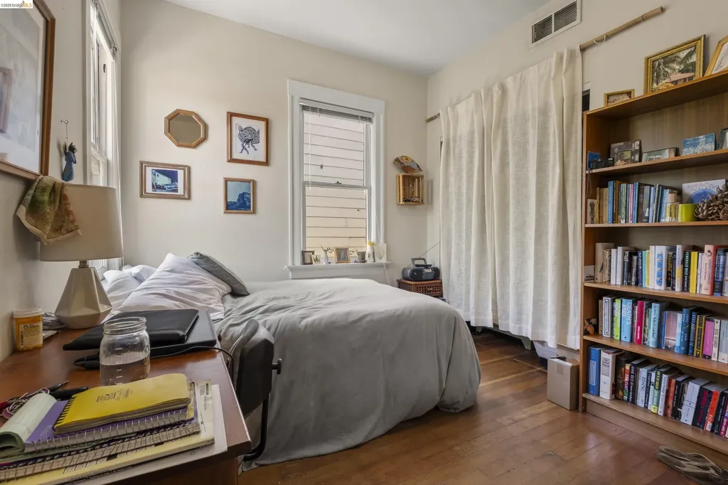 1032 Magnolia Street Oakland CA 94607