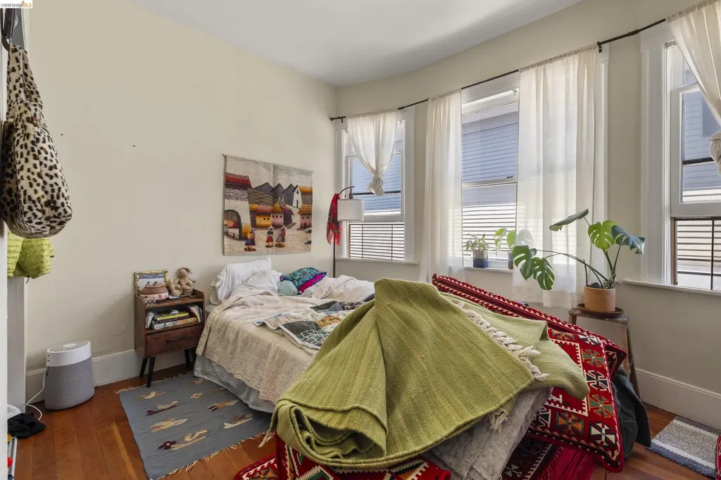 1032 Magnolia Street Oakland CA 94607