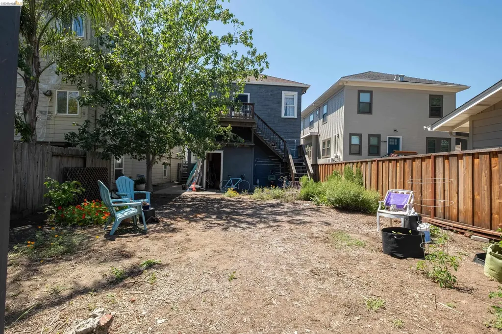 1032 Magnolia Street Oakland CA 94607