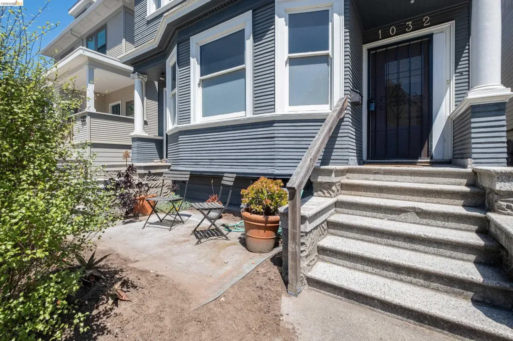 1032 Magnolia Street Oakland CA 94607