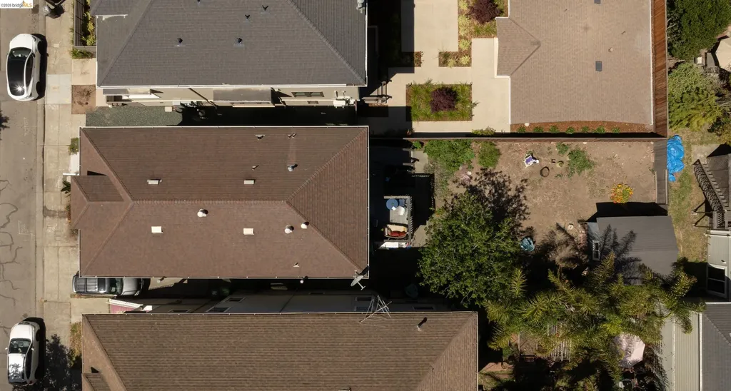 1032 Magnolia Street Oakland CA 94607