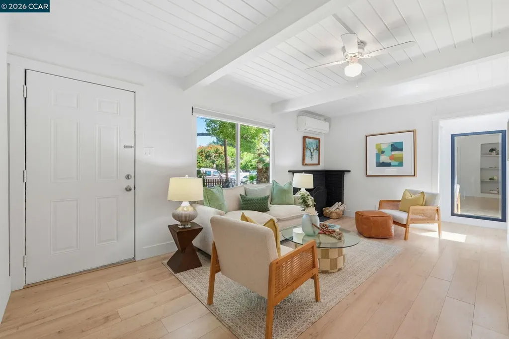 2082 Overhill Road Concord CA 94520