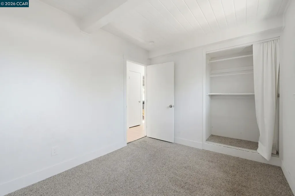 2082 Overhill Road Concord CA 94520