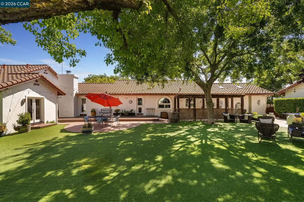 7151 Johnston Road Pleasanton CA 94588