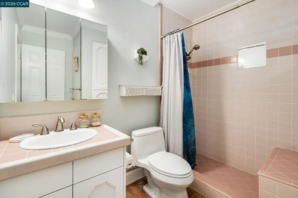 7151 Johnston Road Pleasanton CA 94588