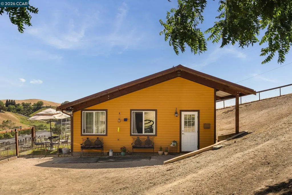 7151 Johnston Road Pleasanton CA 94588