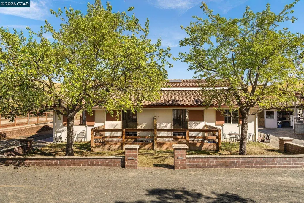 7151 Johnston Road Pleasanton CA 94588