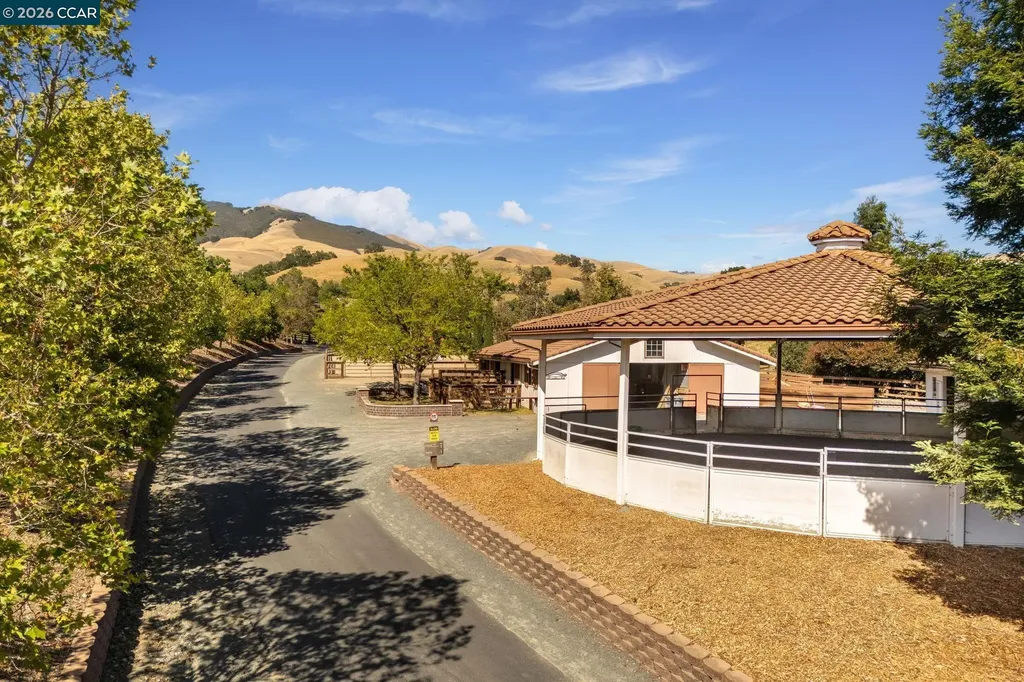7151 Johnston Road Pleasanton CA 94588