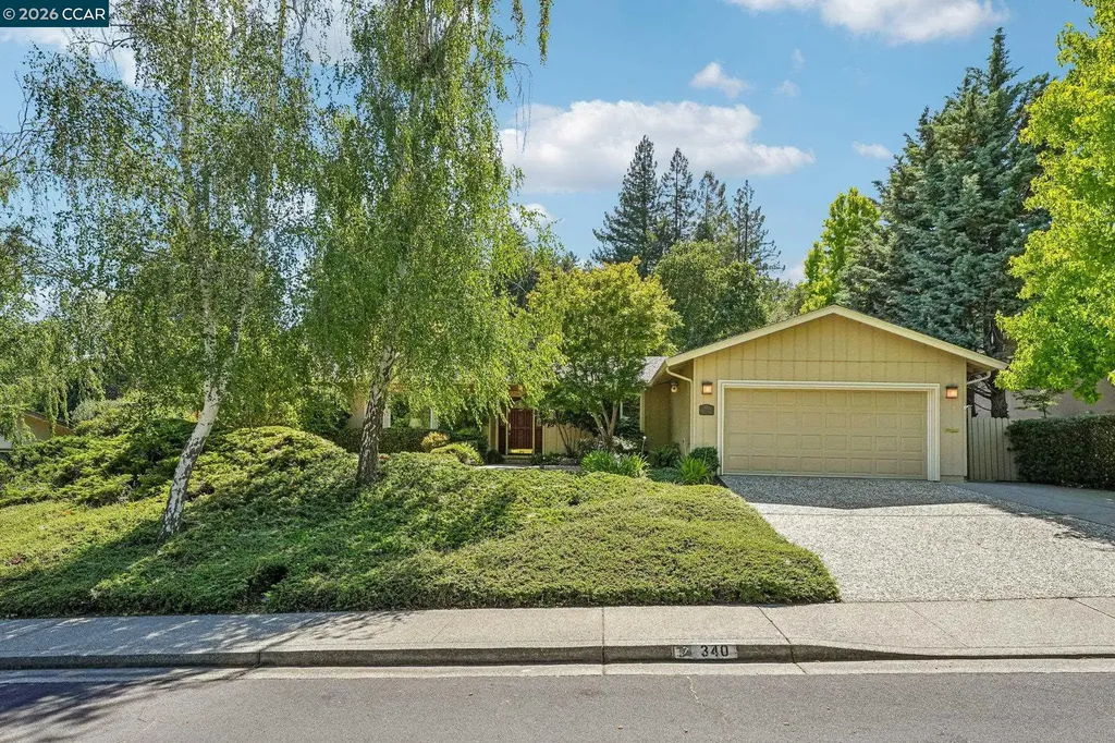 340 Donald Drive Moraga CA 94556