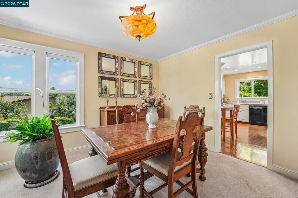 340 Donald Drive Moraga CA 94556