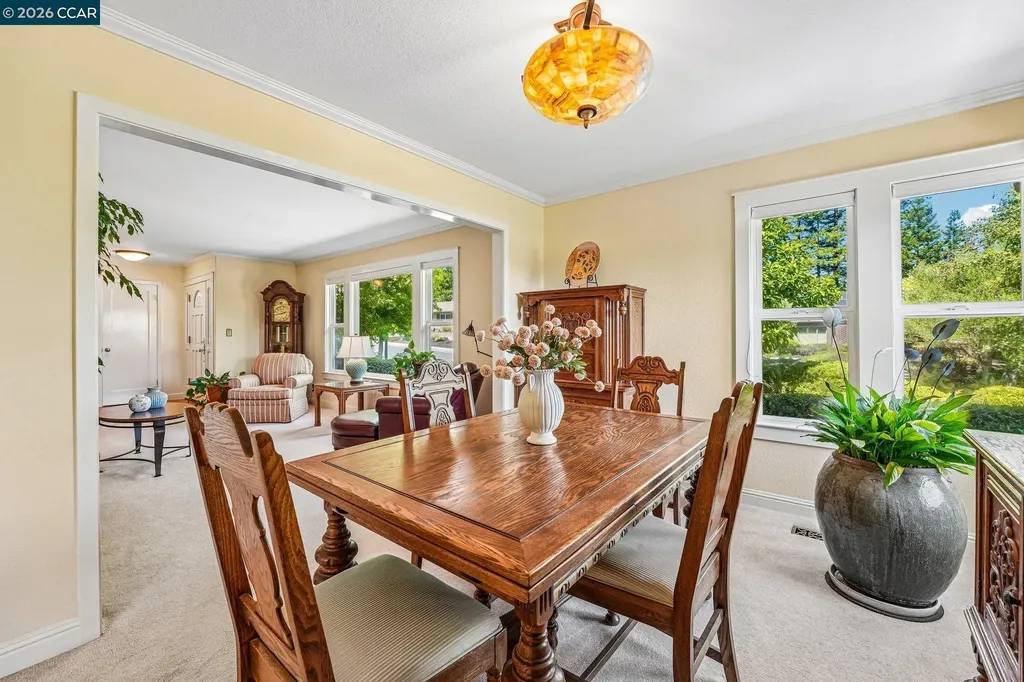 340 Donald Drive Moraga CA 94556