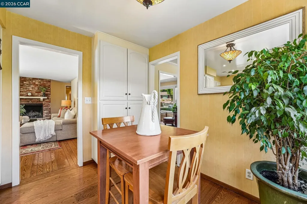 340 Donald Drive Moraga CA 94556