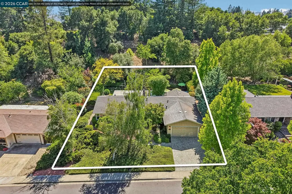 340 Donald Drive Moraga CA 94556