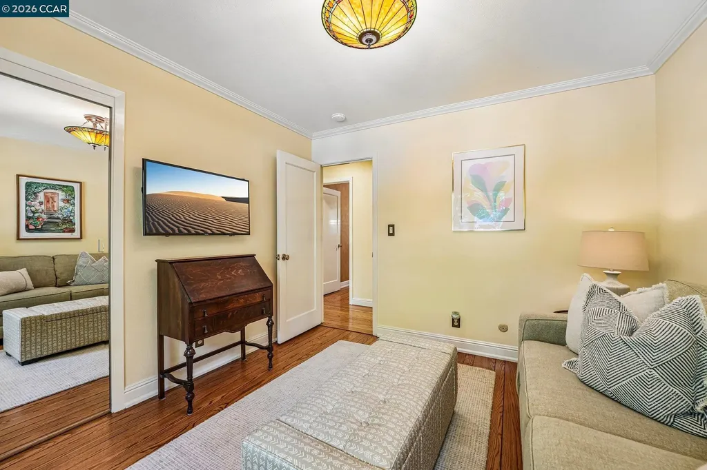 340 Donald Drive Moraga CA 94556