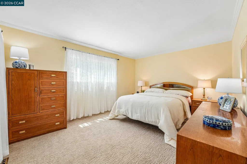 340 Donald Drive Moraga CA 94556