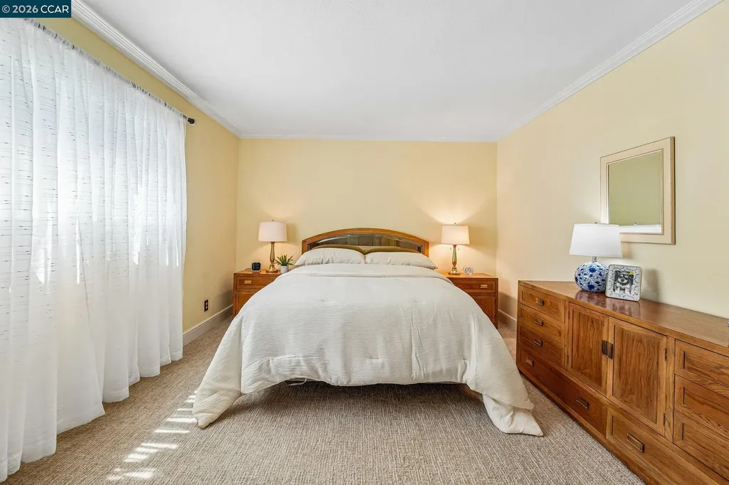 340 Donald Drive Moraga CA 94556