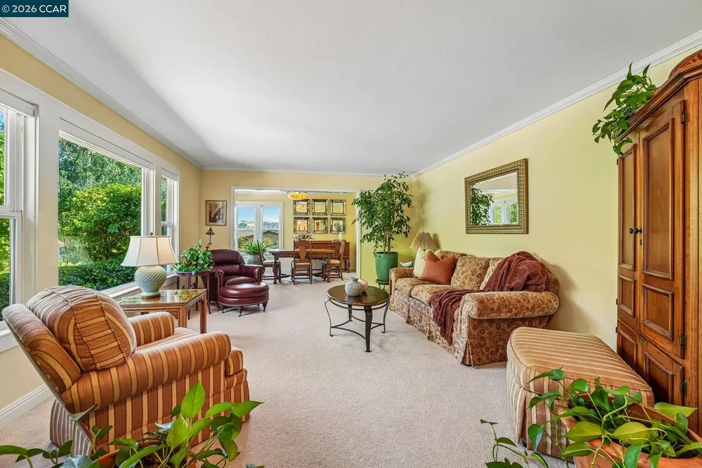 340 Donald Drive Moraga CA 94556