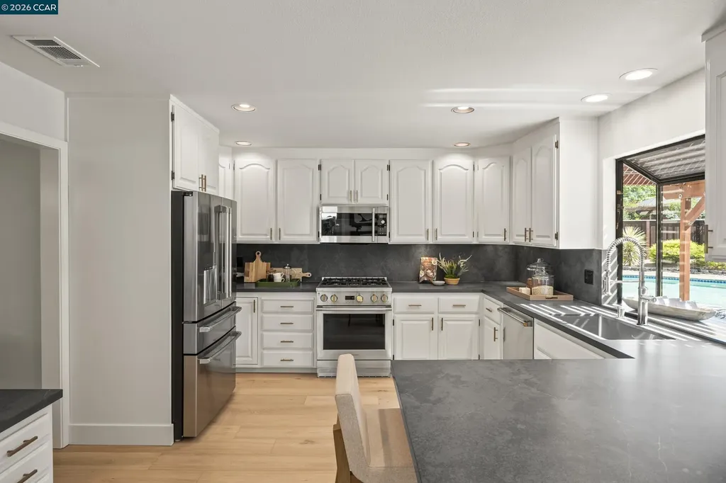 186 Arlene Drive Walnut Creek CA 94595