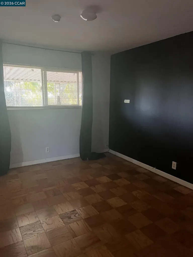 827 Falcon Drive Vallejo CA 94589