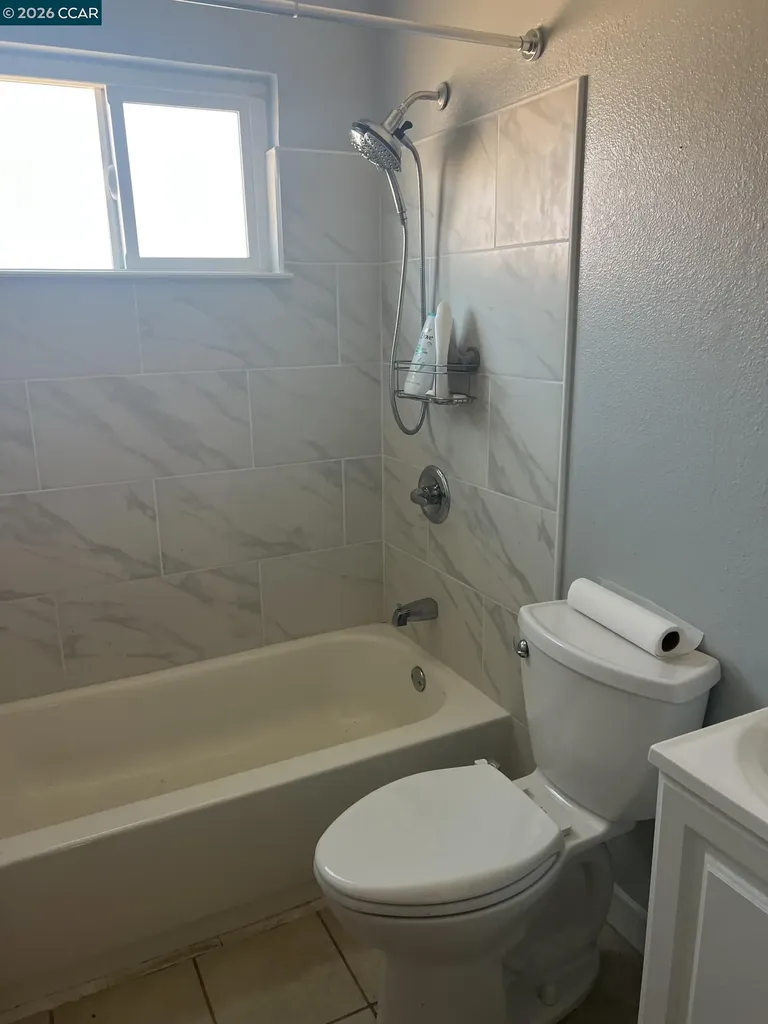827 Falcon Drive Vallejo CA 94589