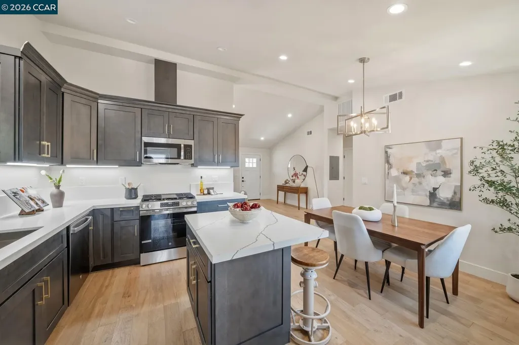 3017 Madeline Street Oakland CA 94602