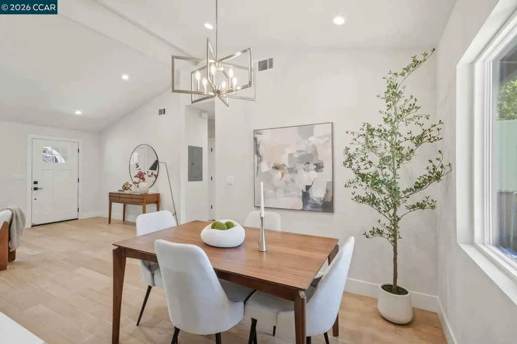 3017 Madeline Street Oakland CA 94602
