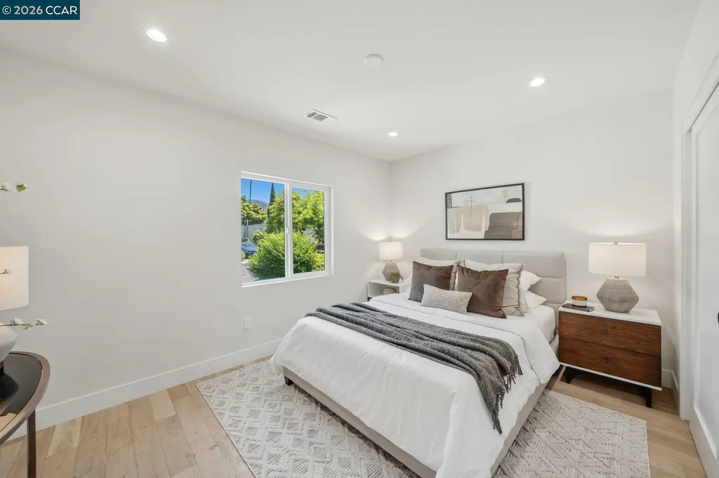 3017 Madeline Street Oakland CA 94602