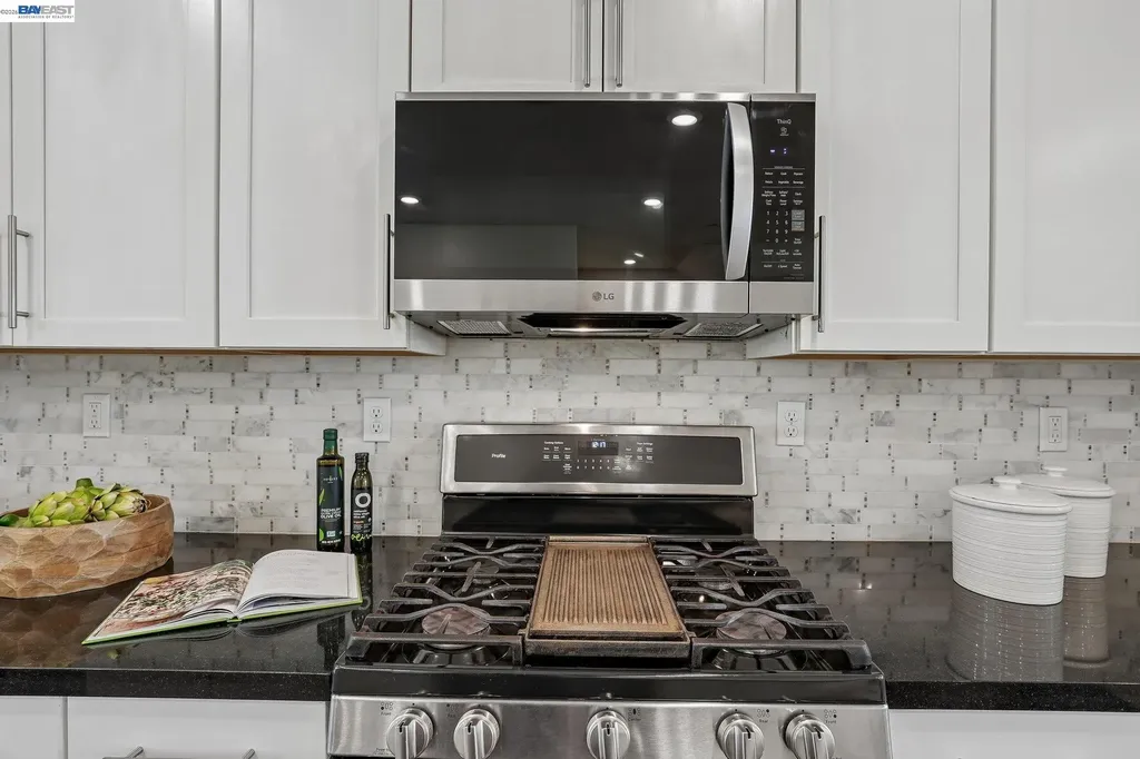 3992 Scottfield Street Dublin CA 94568